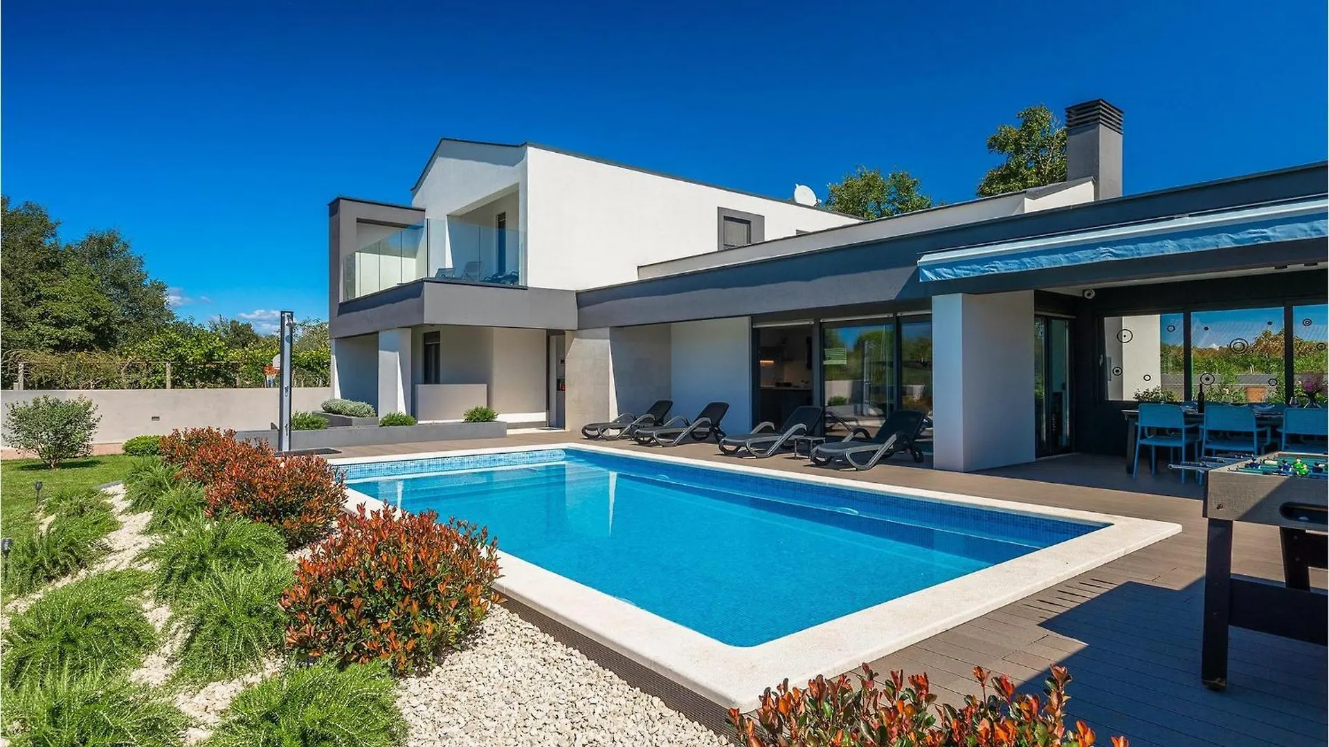 Villa Linea location
